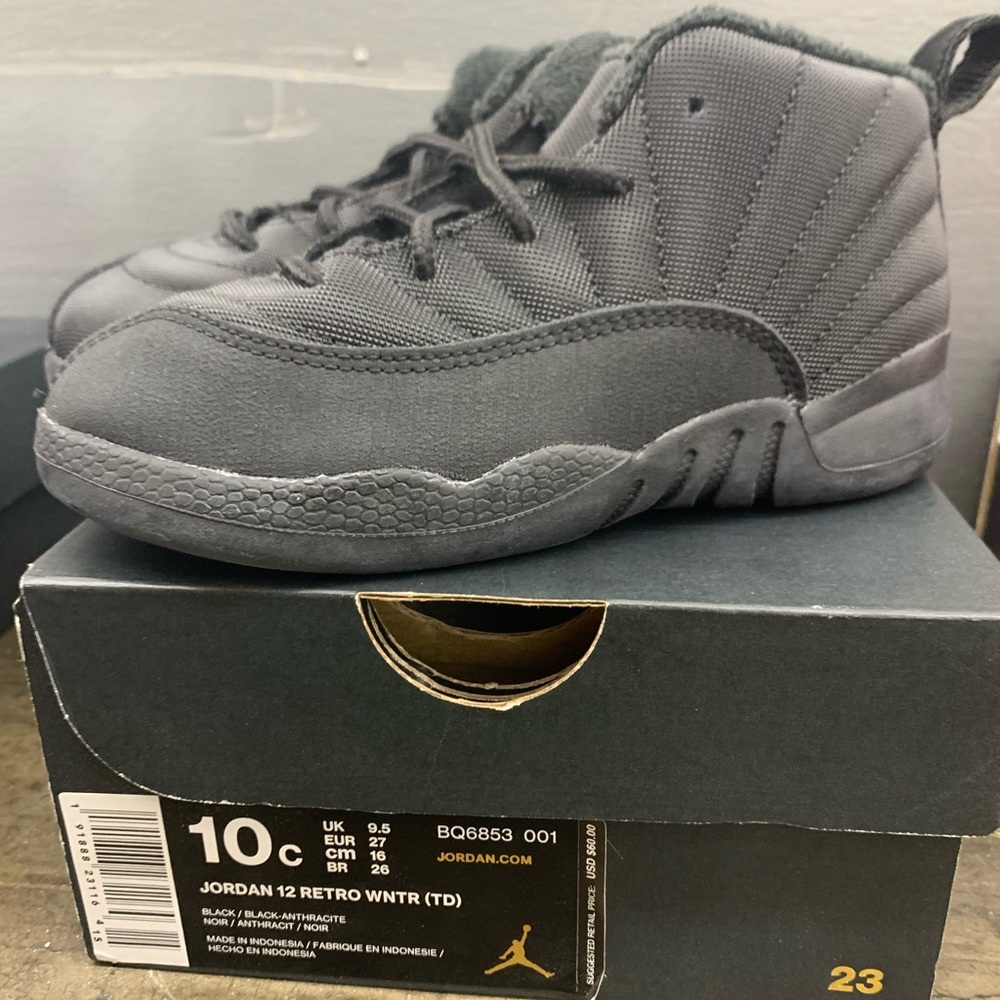 Jordan retro 12 sz 10c